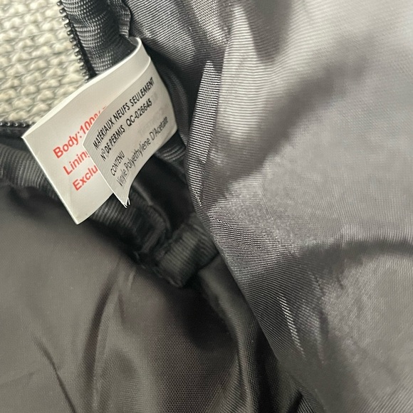 Disney Villains Black Cosmetic Bag - Picture 15 of 16